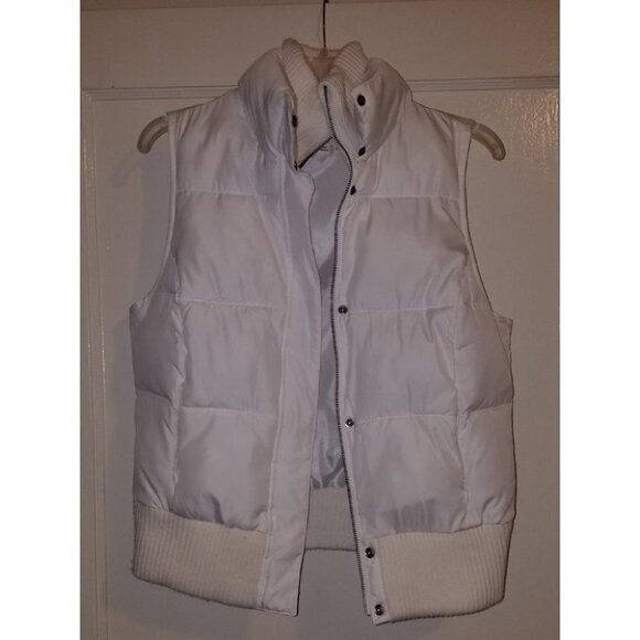 Merona Puff Vest - Picture 2 of 6